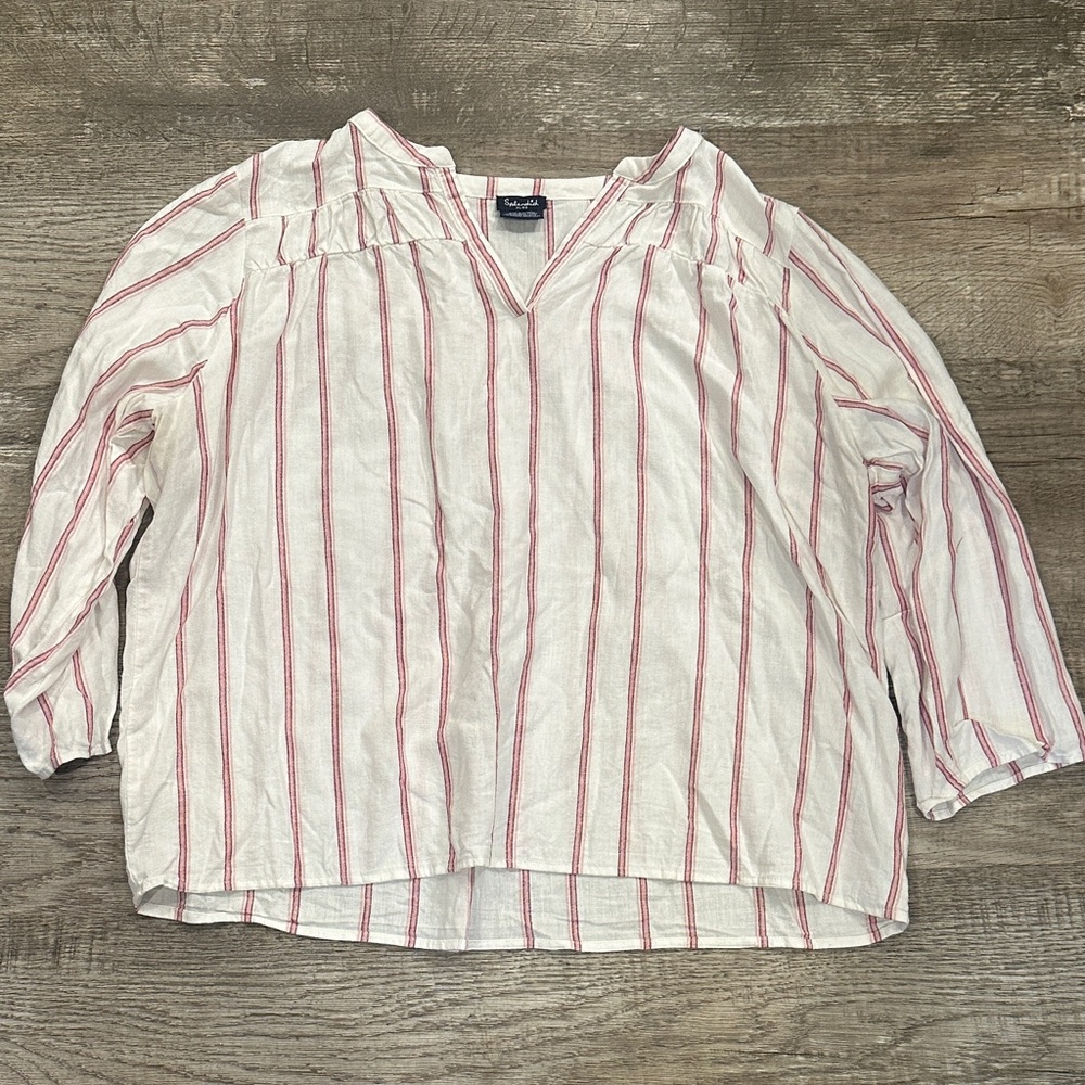 Splendid‎ Ivory Top with Red Stripes
